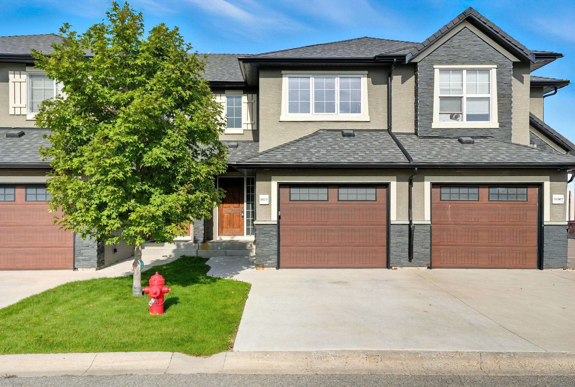 Public Open House 石桥联排别墅 · 周六9/27日2-4pm·455 Rempel Lane #507——林与唐地产